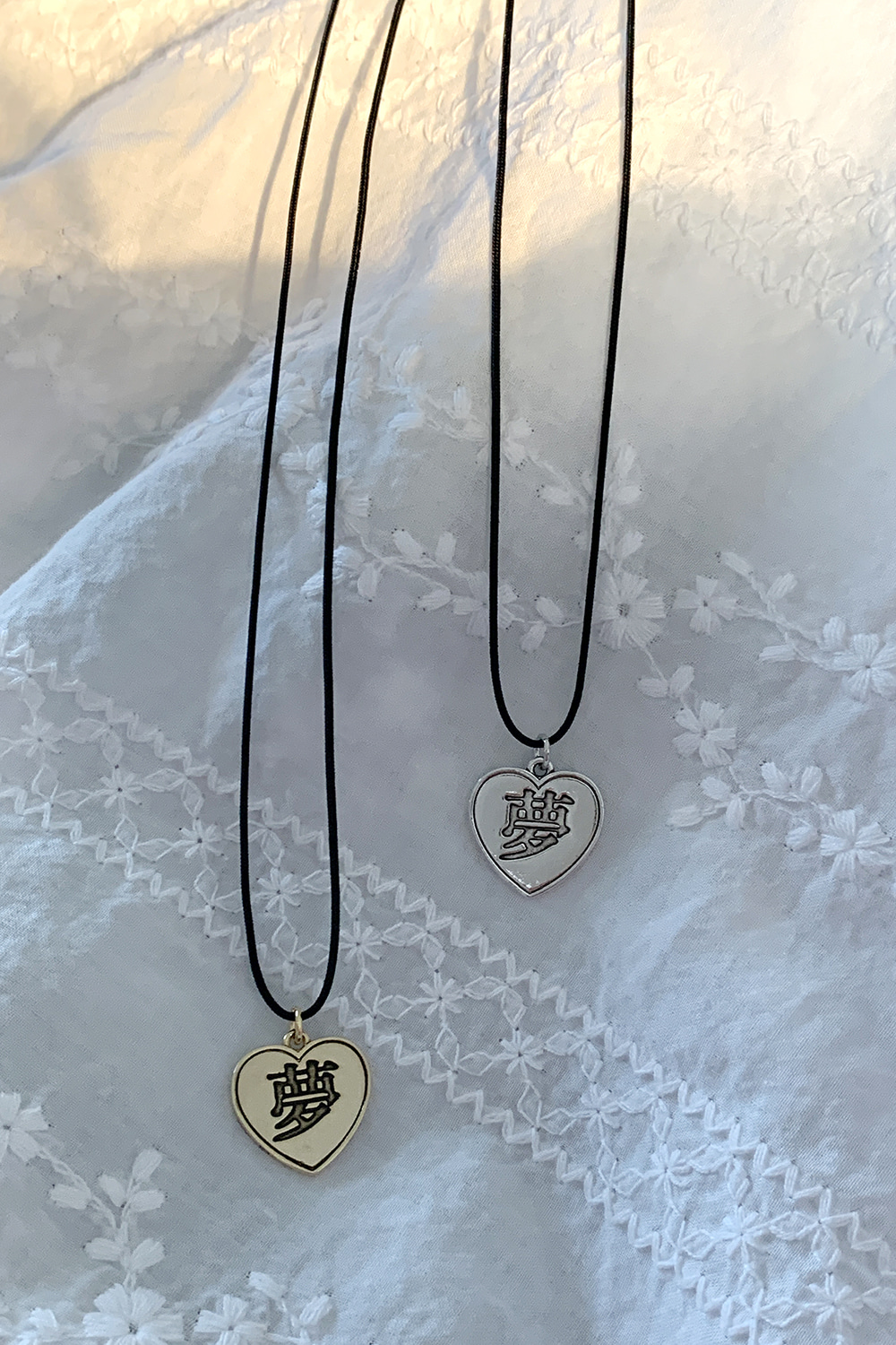 black line heart necklace (2colors)